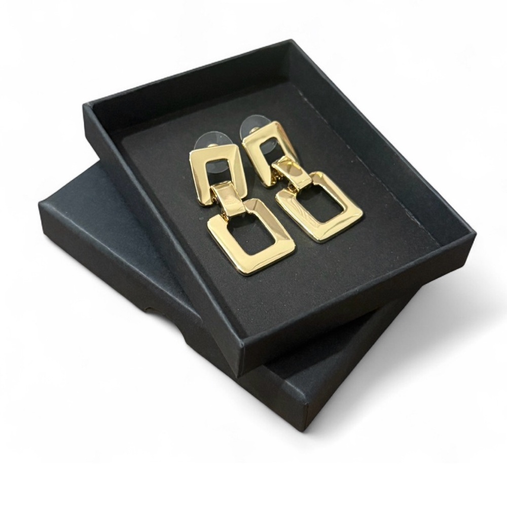 Gold Drop Earrings